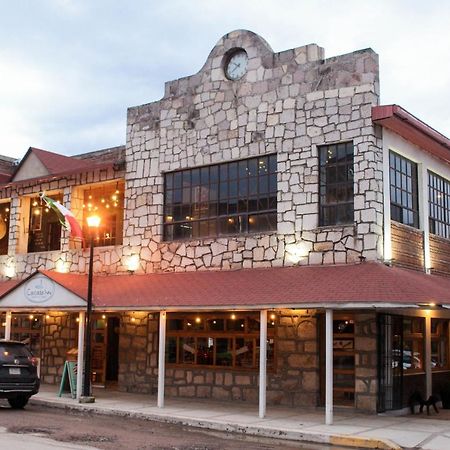 Hotel Cascada Inn Creel Exterior photo